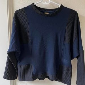 Zara trafaluc sweater/top